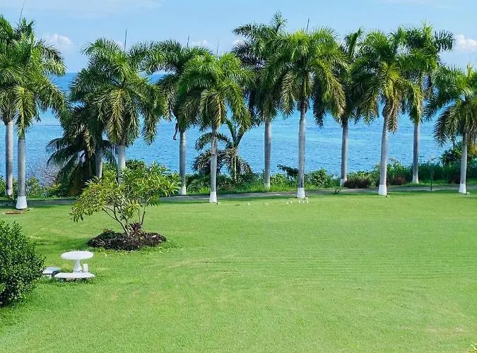 Seacastle Deluxe Pensión 4*